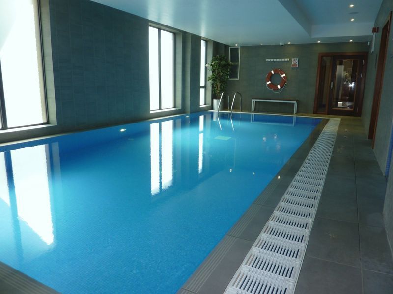Property photo 2 of 17 Indoor Swimming Pool