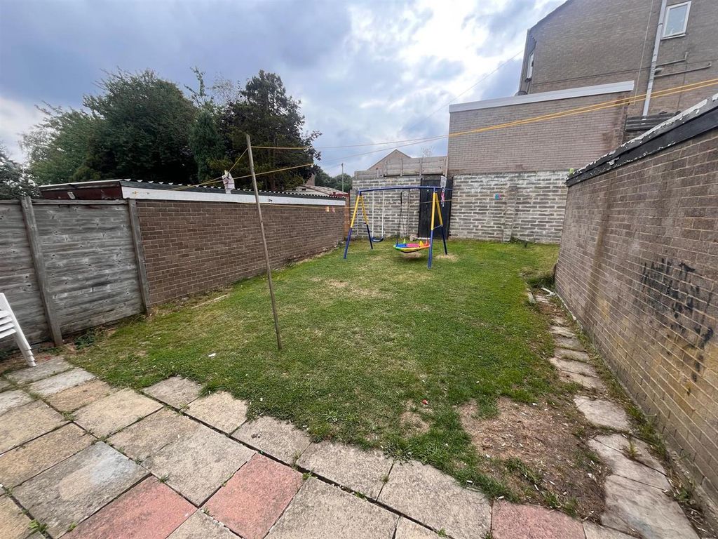 Property photo 2 of 32 Whatsapp Image 2026-08-27 At 14.19.19 (1).Jpeg
