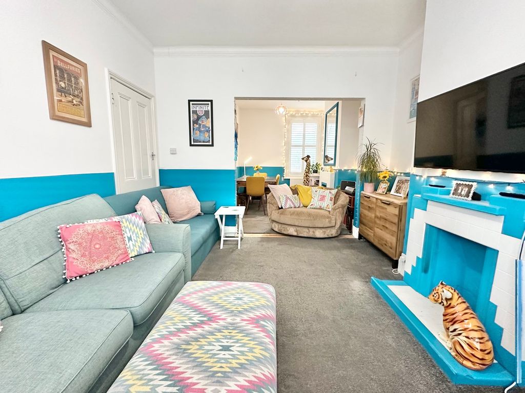 Property photo 3 of 15