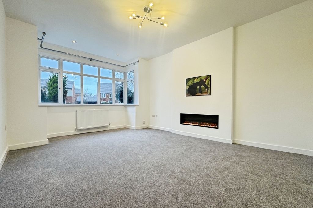 Property photo 2 of 12 Living Room