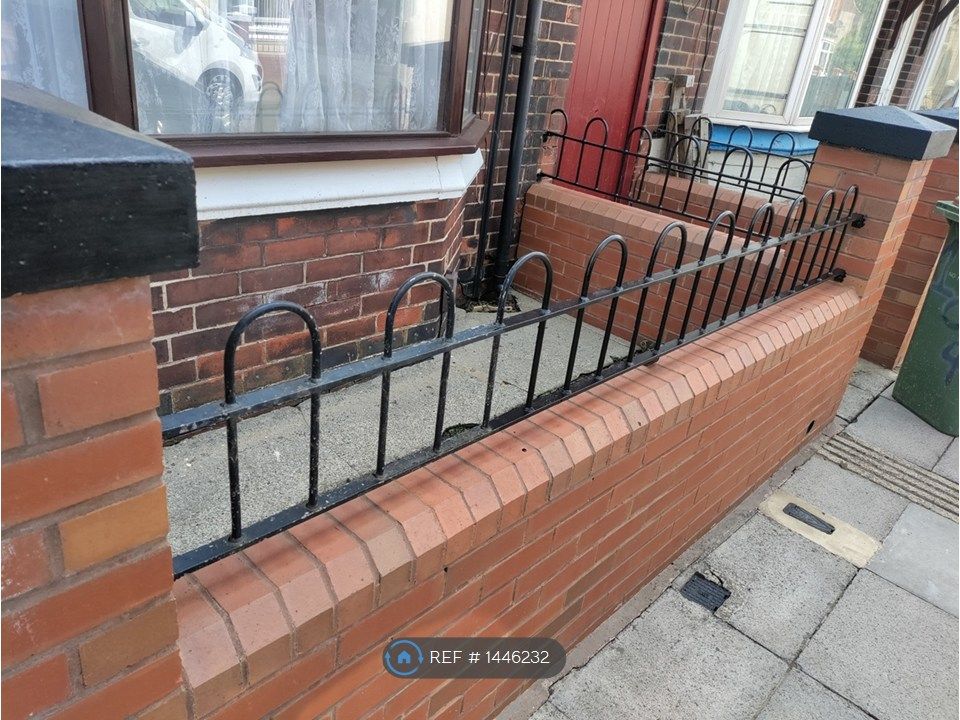 Property photo 3 of 33