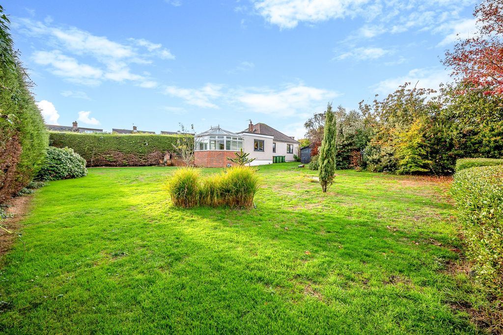 Property photo 2 of 24