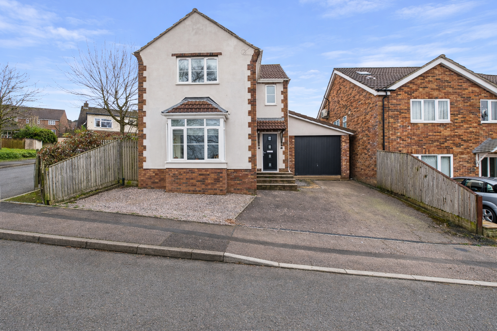 Property photo 1 of 19