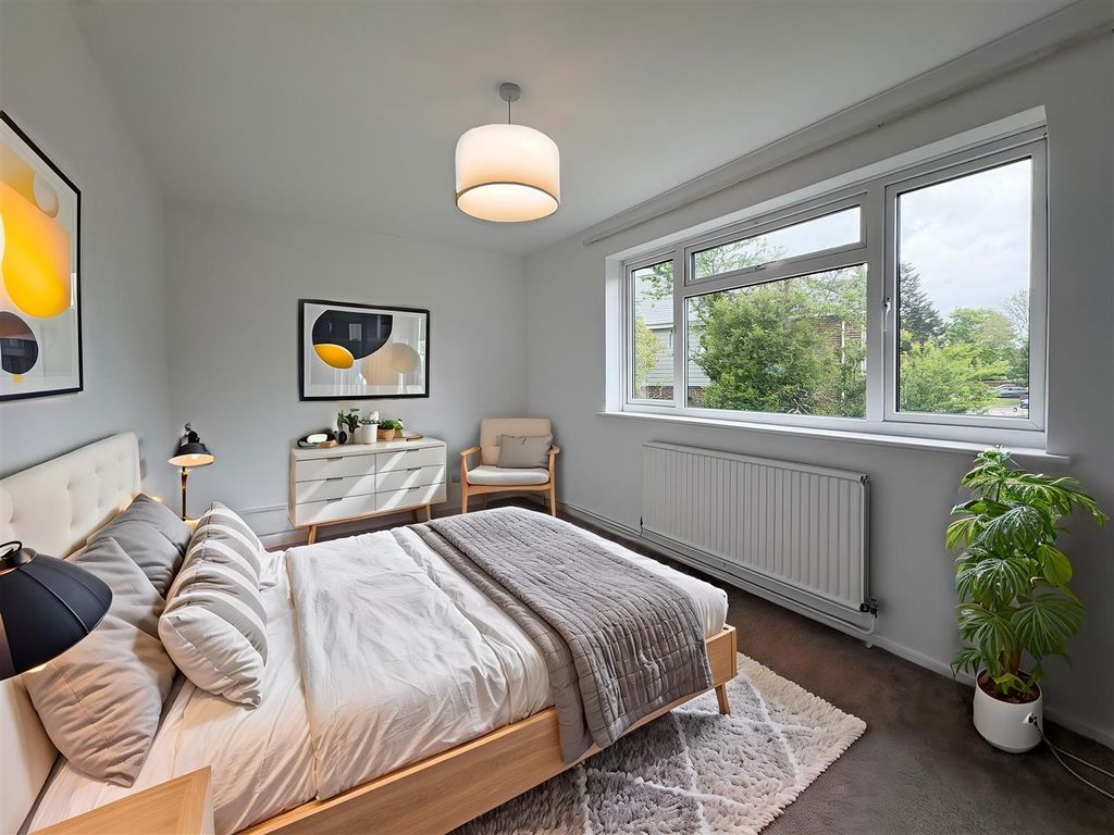 Property photo 3 of 10 Bedroom1-1 - Bedroom - Scandinavian - 2.Jpg