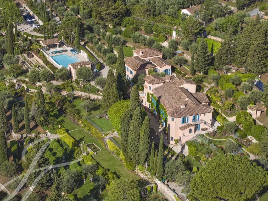Property photo 1 of 39 Grasse - Majestic Property With Sumptuous Park And Sea View
