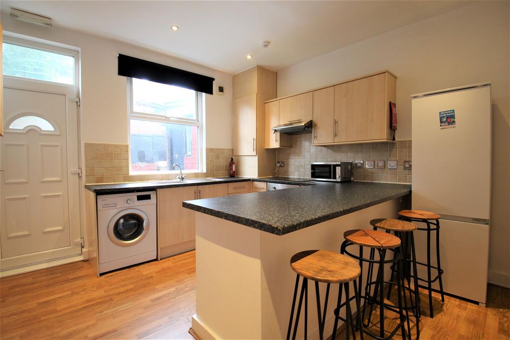Property photo 2 of 11 Img_6589.Jpg