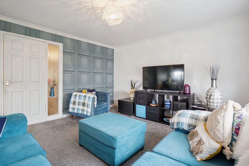 Additional image 5 of 2 bed flat for sale114 Low Waters Road, Hamilton ML3
