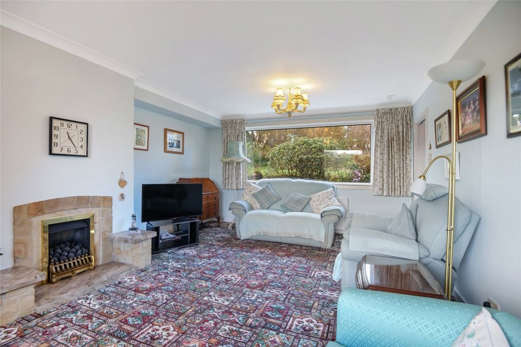 Property photo 3 of 26 Living Room