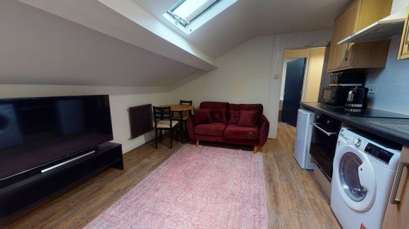 Property photo 2 of 5 61-Shaw-Street-F10-12102021_102338