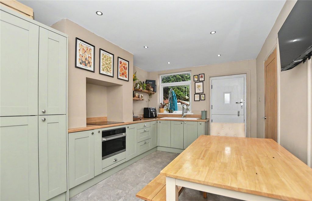 Property photo 3 of 12 Picture No. 08