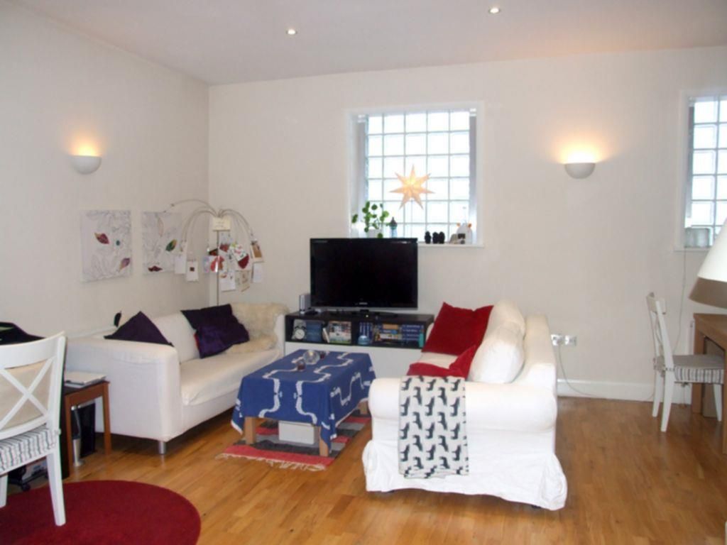Property photo 2 of 7