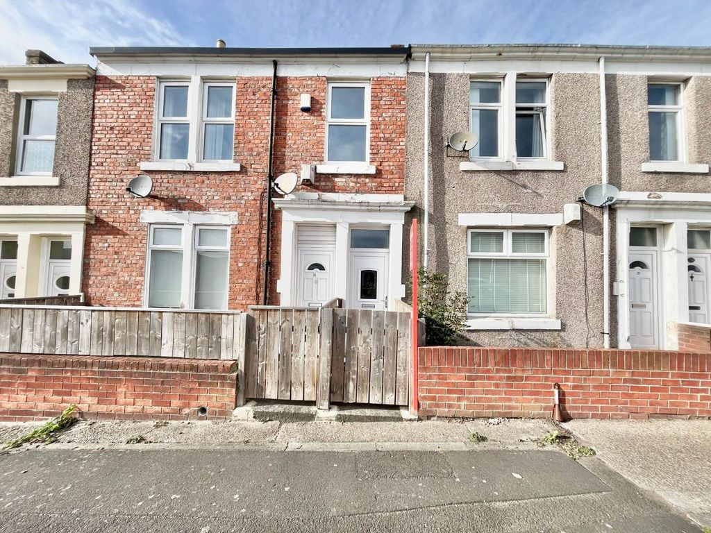 Property photo 3 of 7