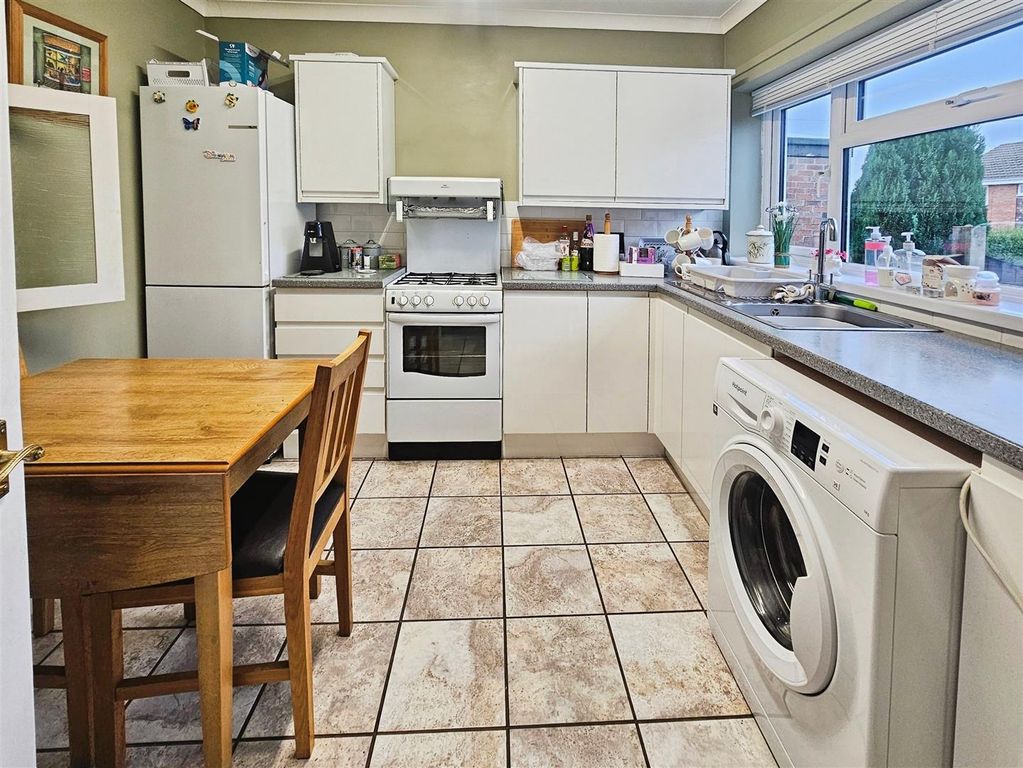 Property photo 3 of 25 7c26d4E5-20251205_134912.Jpg