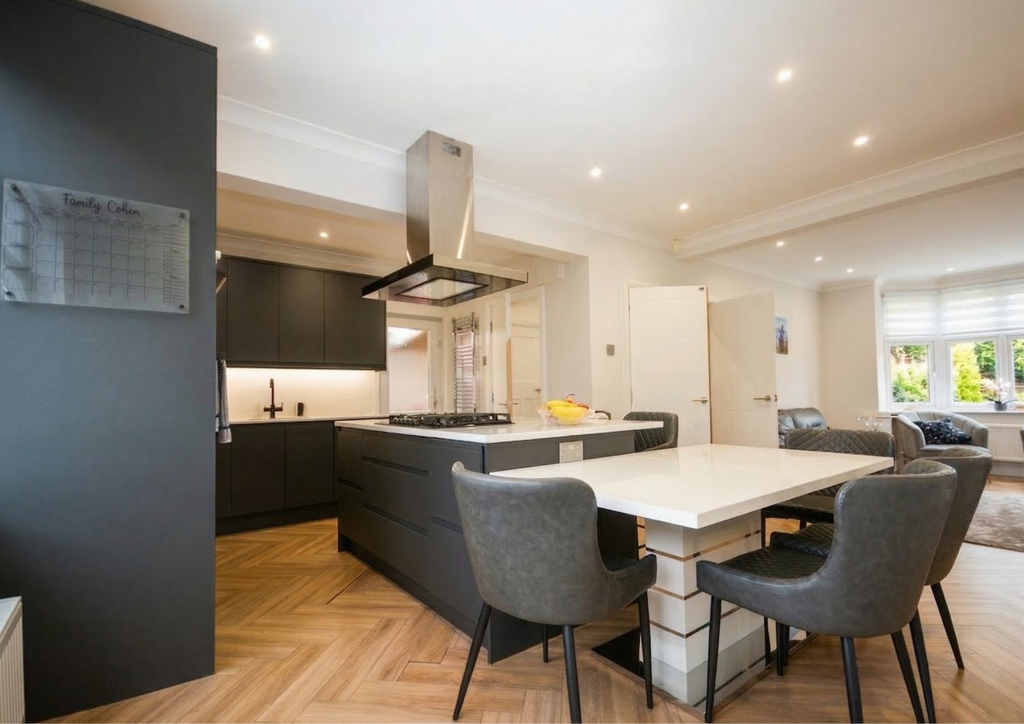 Property photo 1 of 21 Cavendish Road,Salford, M7 4Nq Draft