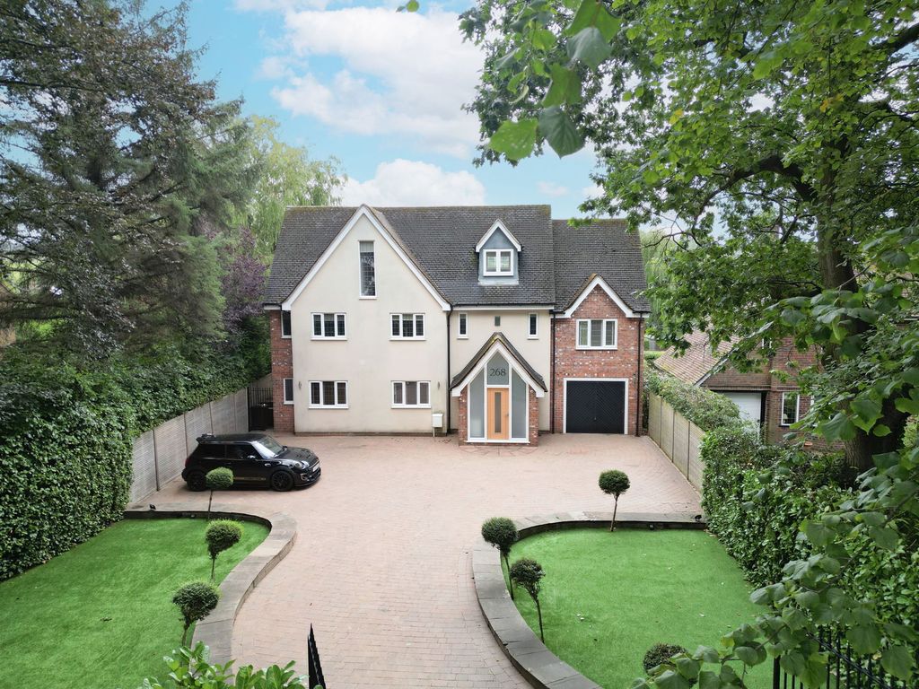 Property photo 1 of 17