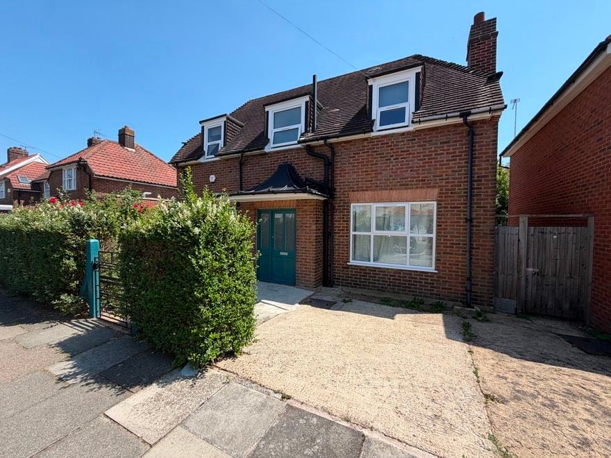 Property photo 1 of 6