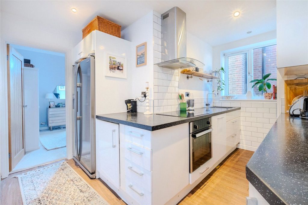 Property photo 2 of 6 Picture No. 09