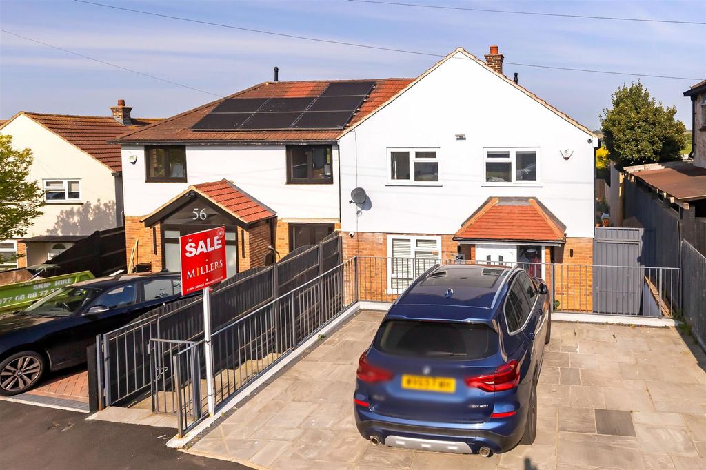 Property photo 1 of 30 External Area