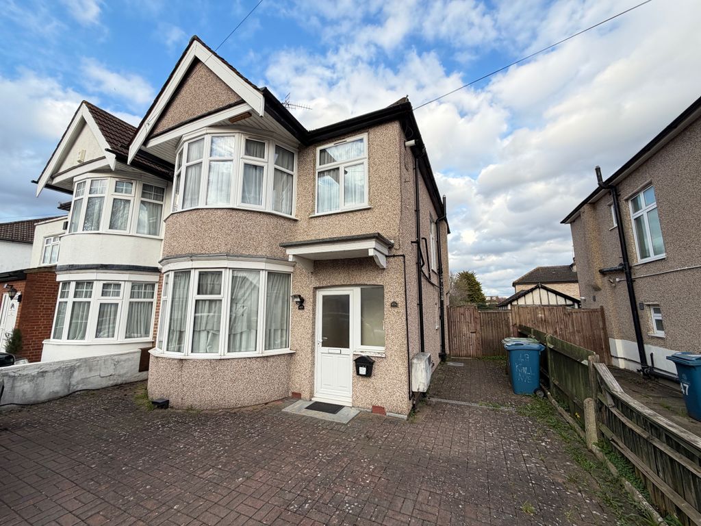 Property photo 1 of 6