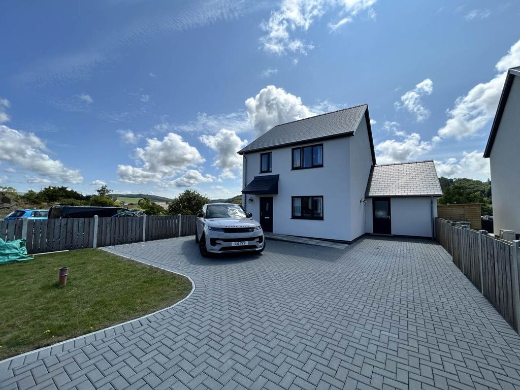 Property photo 1 of 16 Img_3816