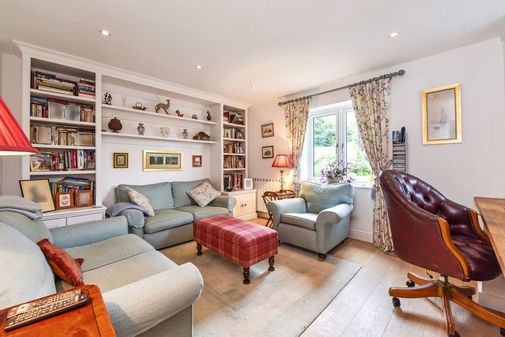 Additional image 8 of 4 bed detached house for saleMint Road, Liss Forest, Hampshire GU33