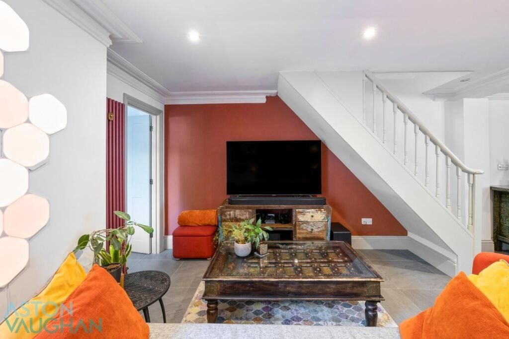 Property photo 3 of 25 4525854