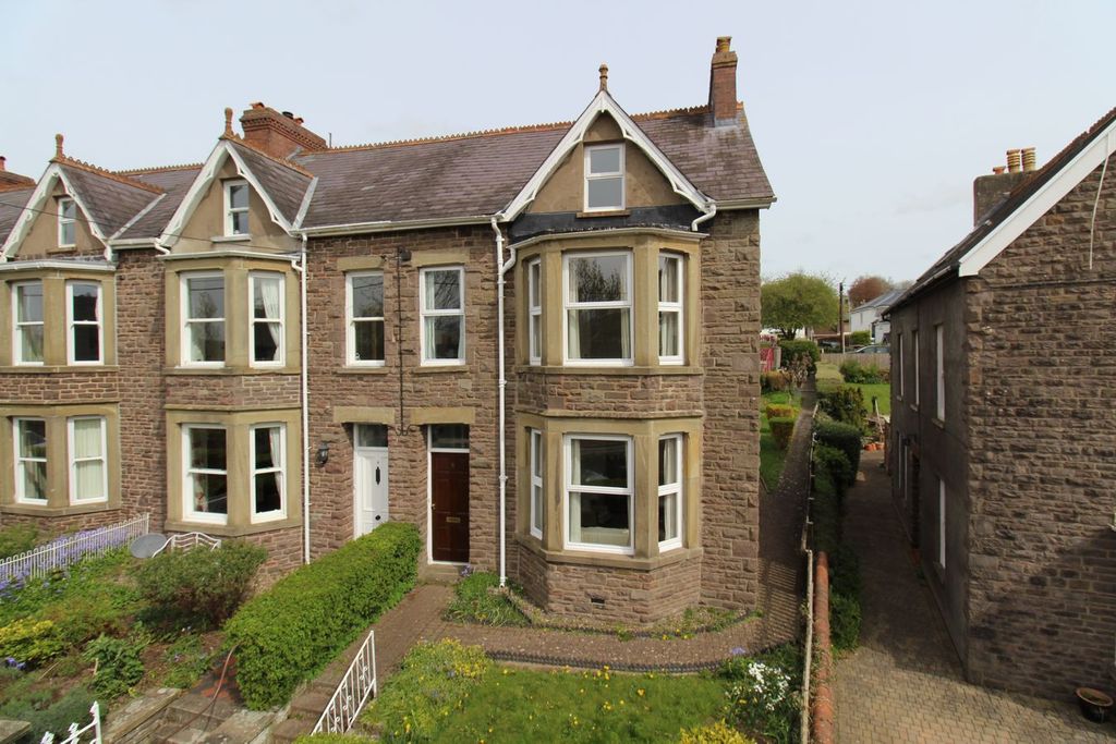 Property photo 1 of 23