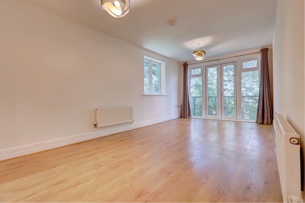 Property photo 2 of 9 Picture No. 08