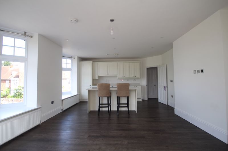Property photo 2 of 12 Photo 9