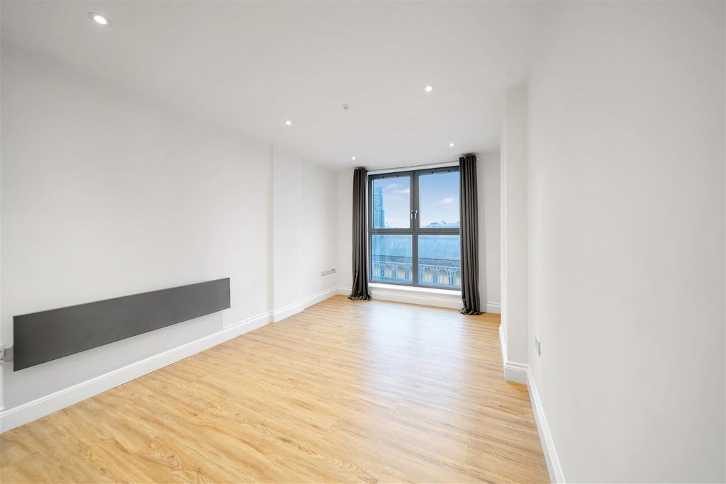 Property photo 3 of 10 The Winerack-08.Jpg