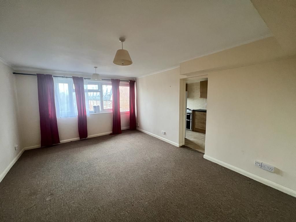 Property photo 3 of 8 Image