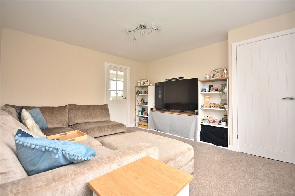 Property photo 2 of 13 Picture No. 06