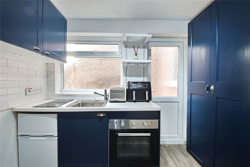 Property photo 3 of 11 Picture No. 03