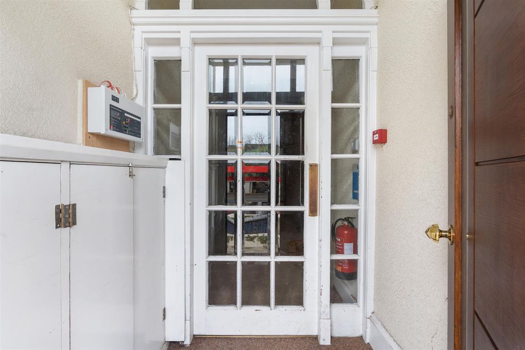 Property photo 2 of 14 Dsc00555.Jpg