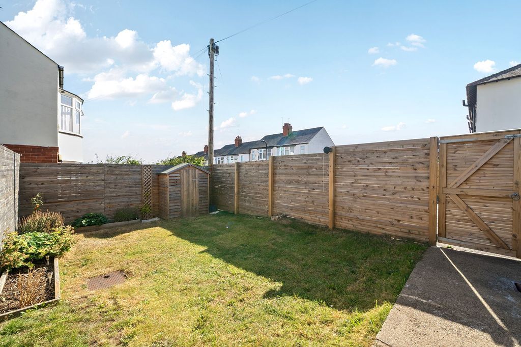 Property photo 3 of 18