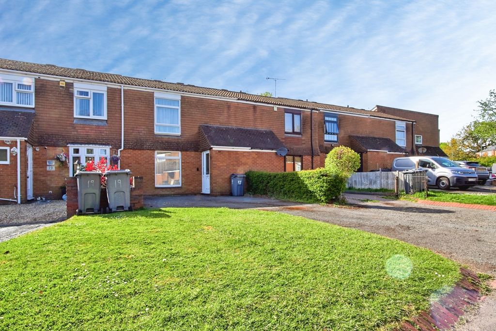 Property photo 1 of 18 Front