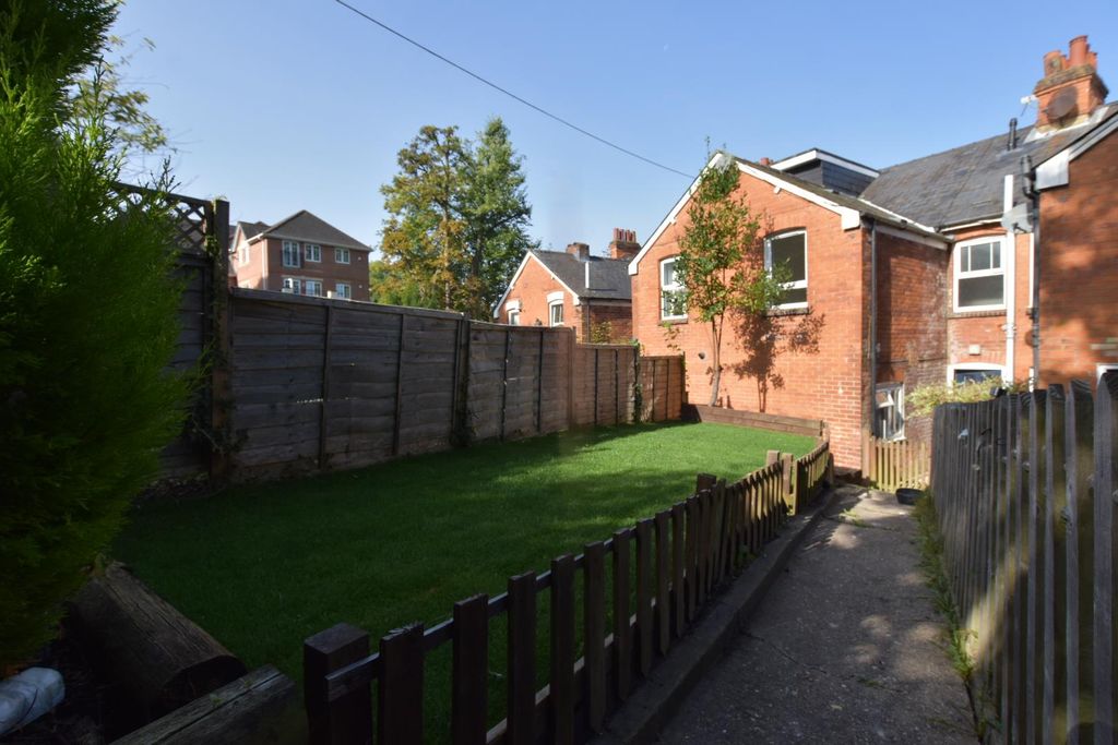 Property photo 3 of 9 Garden