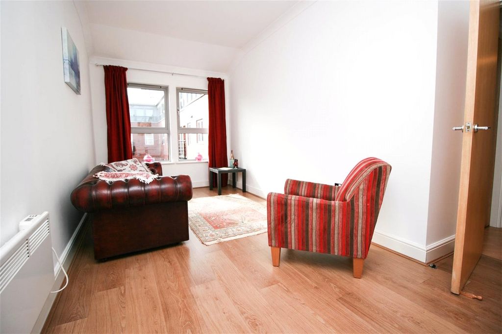 Property photo 3 of 16 Picture No. 03