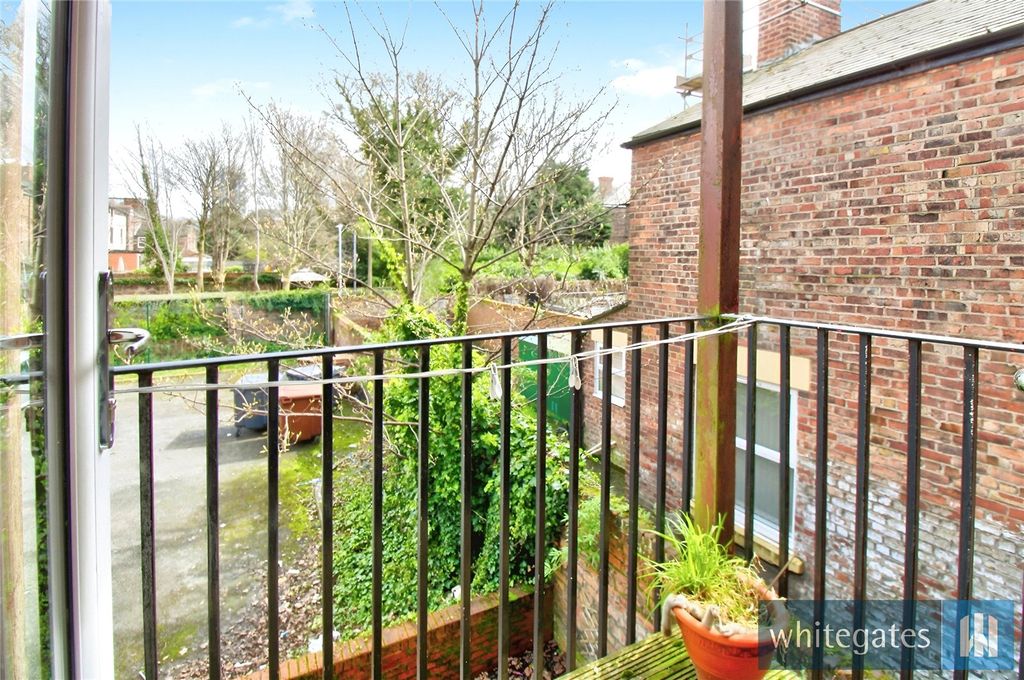 Property photo 2 of 10 Picture No. 18