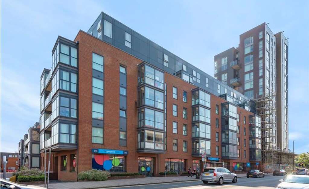 Property photo 1 of 5