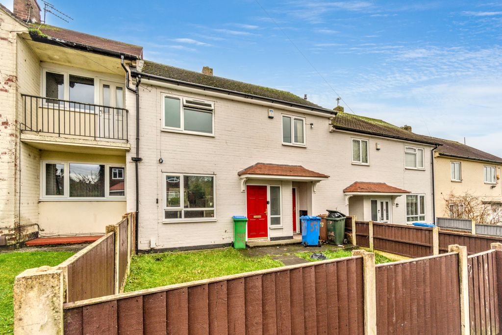 Property photo 1 of 19 57 Searness Road, Middleton, Manchester M24 4Je
