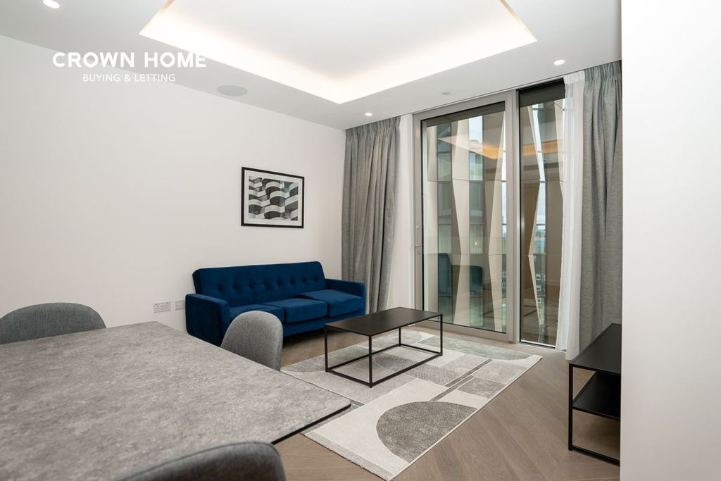 Property photo 3 of 18