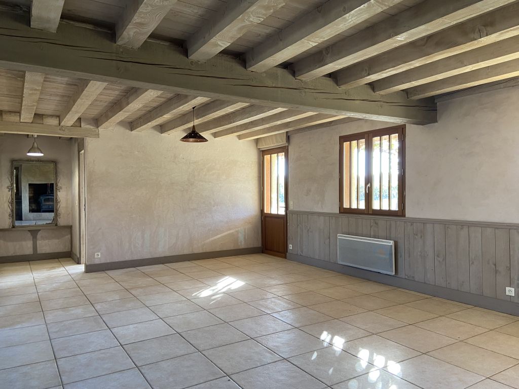 Property photo 3 of 25