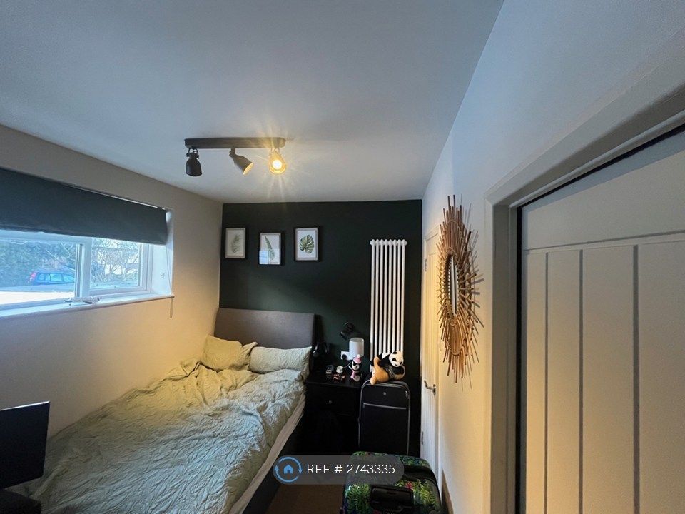 Property photo 3 of 9