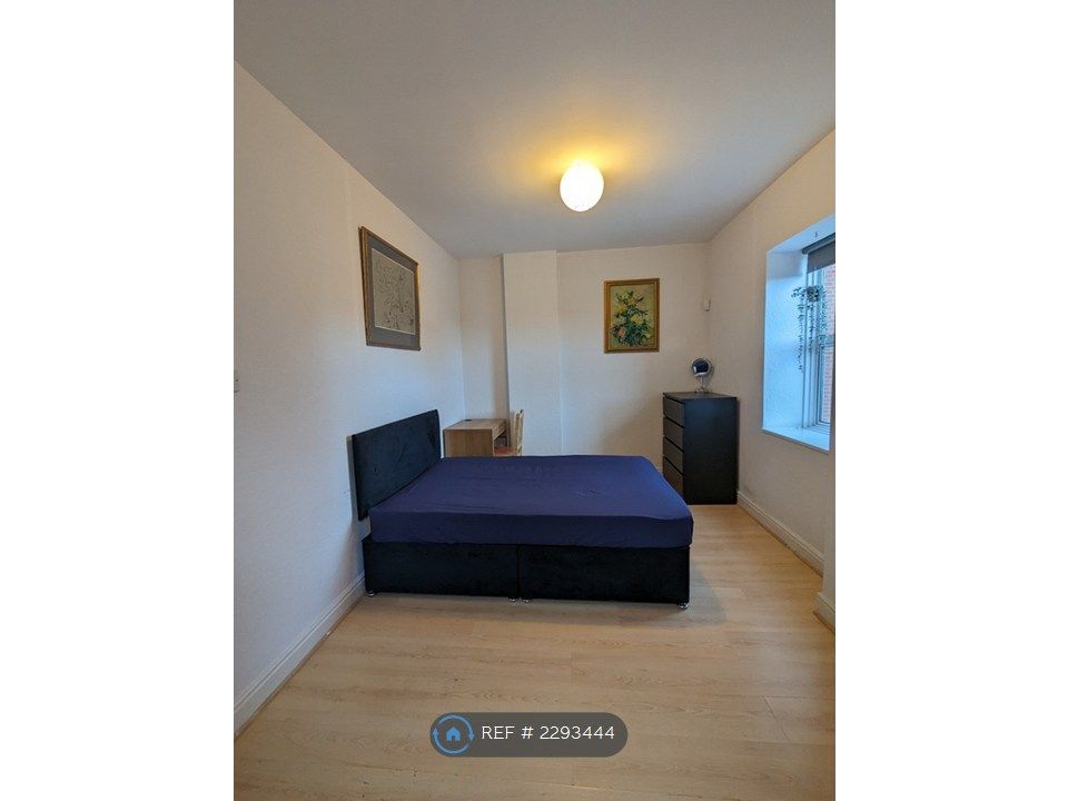 Property photo 1 of 3