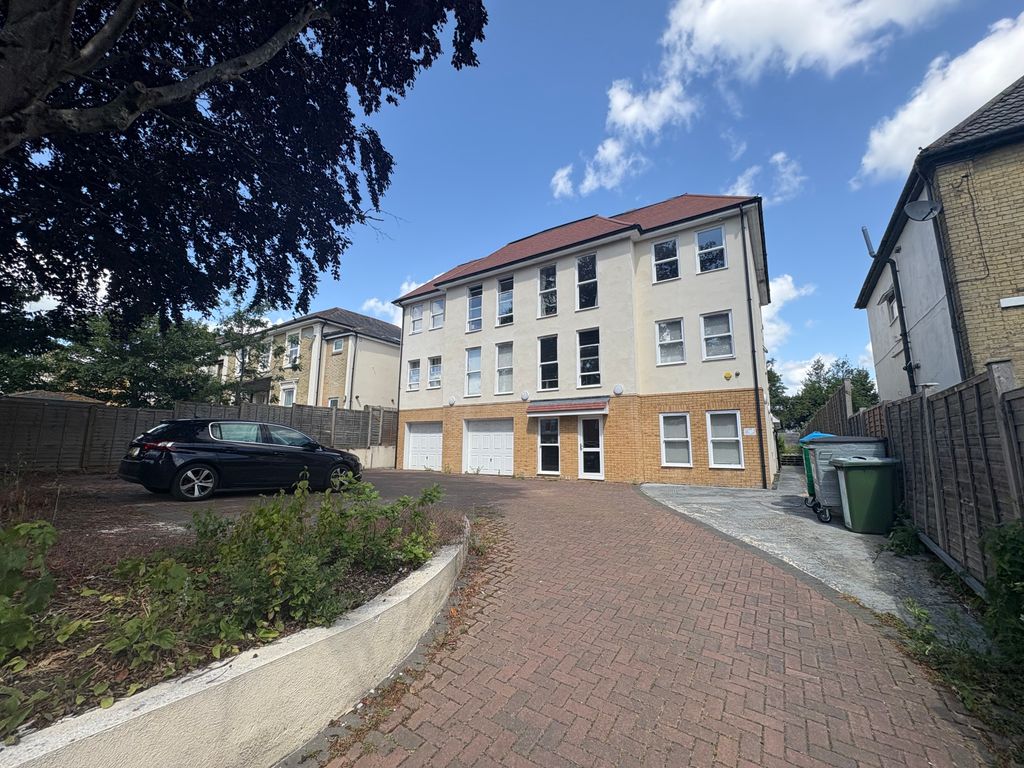 Property photo 1 of 8 Img_1367