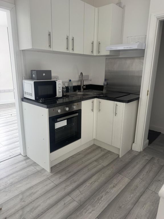 Property photo 2 of 11 0C04F348-39C1-4Ab1-B28B-8Af35E1Db651