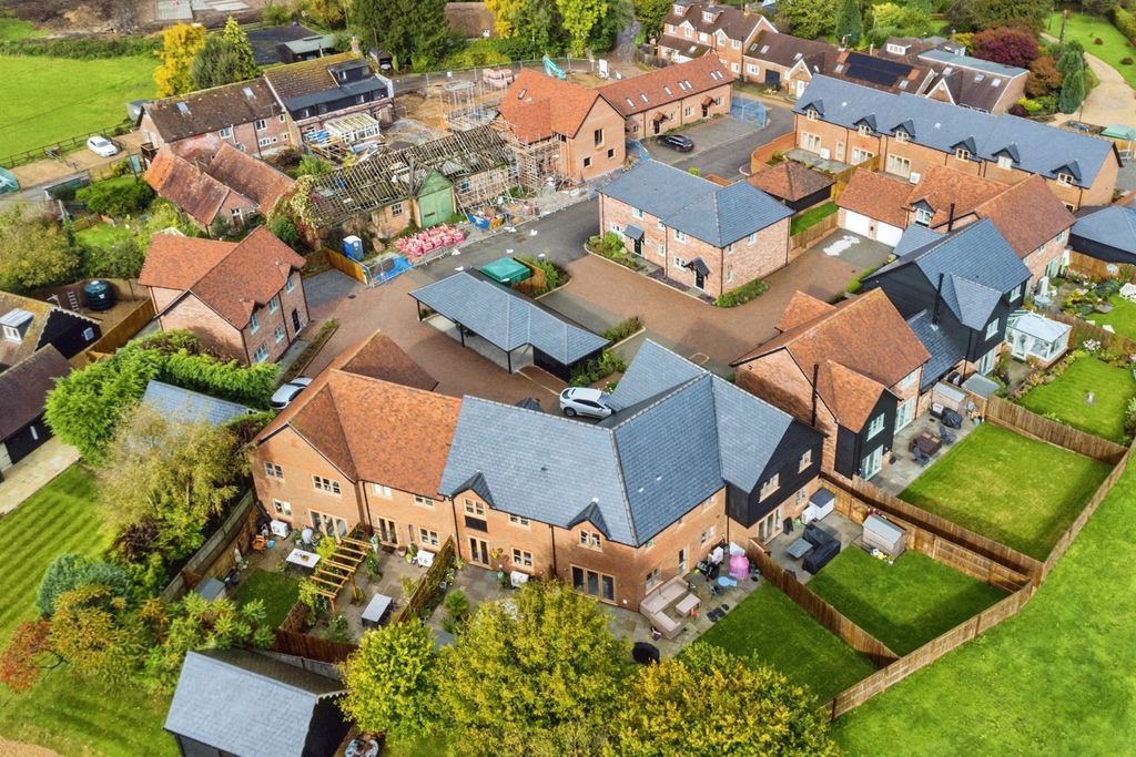 Property photo 3 of 16