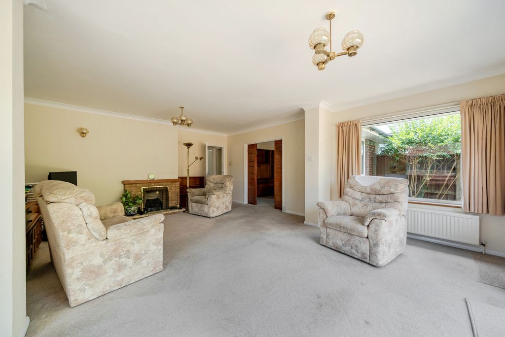 Property photo 3 of 19 1489004-10-6A5778...