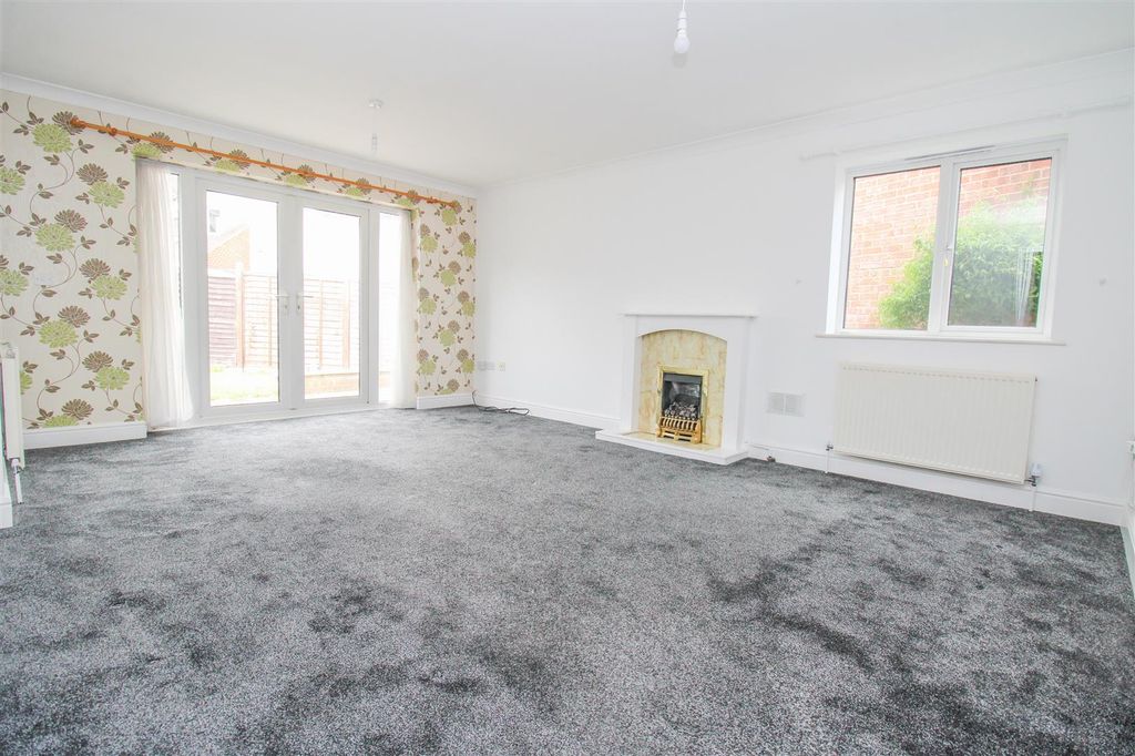 Property photo 2 of 14 Img_1979.Jpg